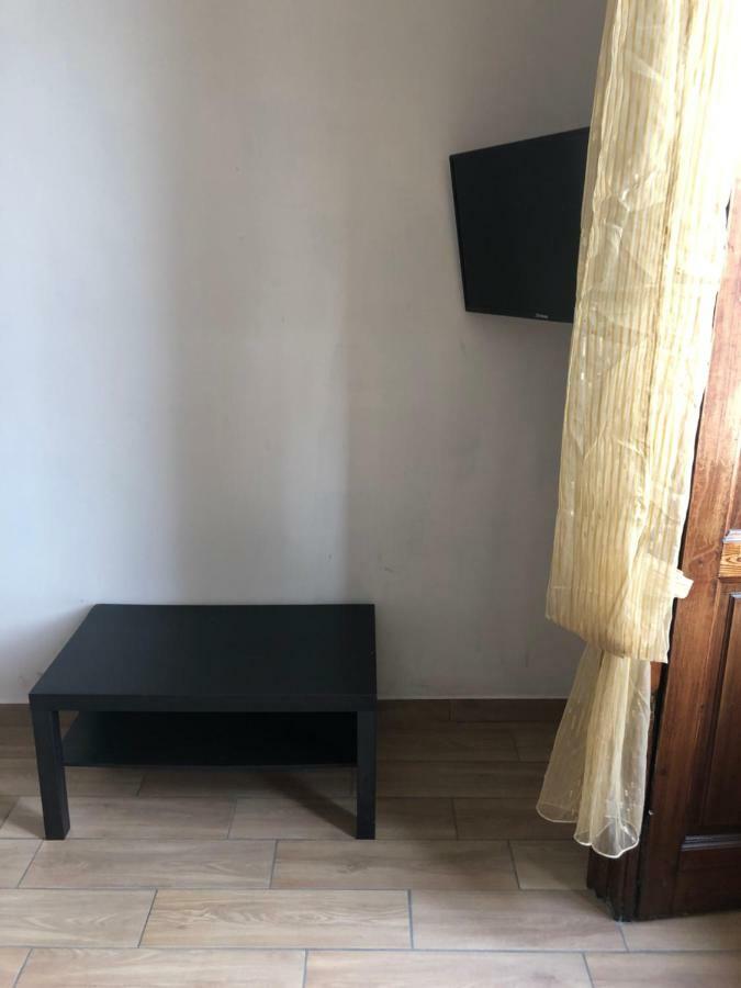 La Casa Di Fafa Bed & Breakfast เนเปิลส์ ภายนอก รูปภาพ