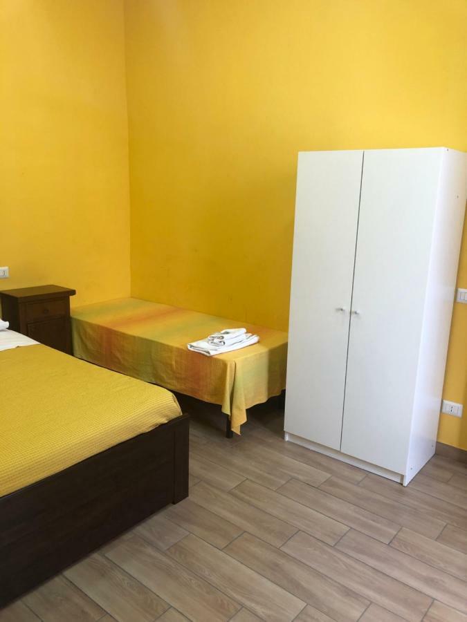 La Casa Di Fafa Bed & Breakfast เนเปิลส์ ภายนอก รูปภาพ