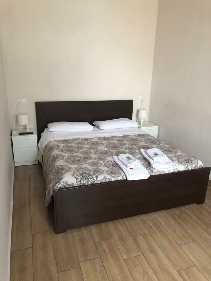 La Casa Di Fafa Bed & Breakfast เนเปิลส์ ภายนอก รูปภาพ