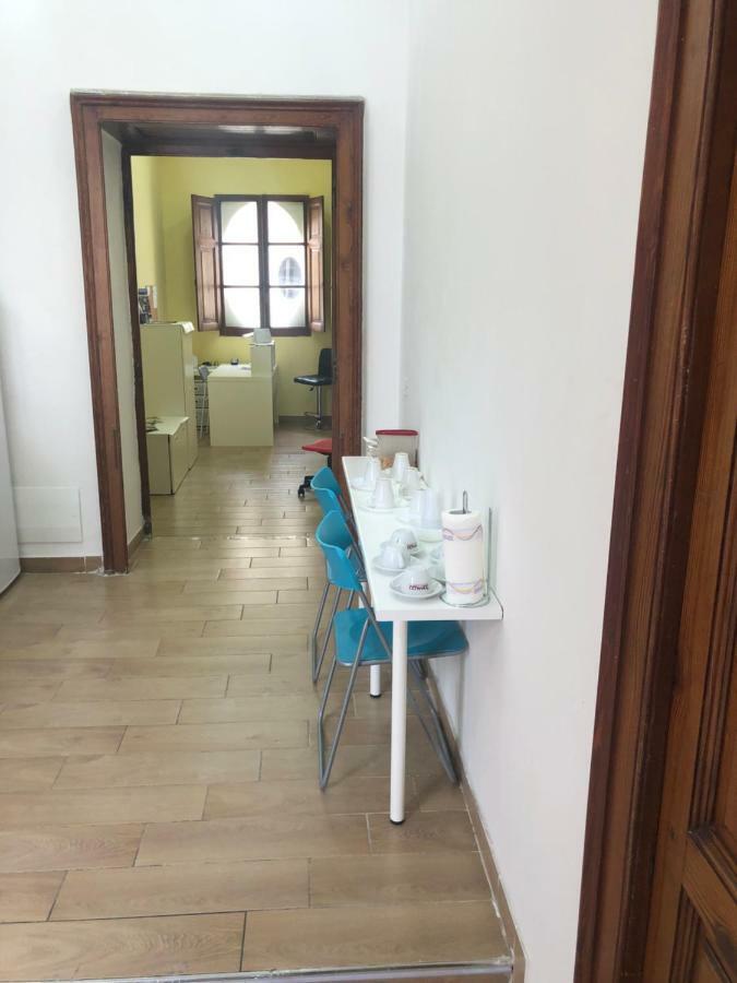 La Casa Di Fafa Bed & Breakfast เนเปิลส์ ภายนอก รูปภาพ